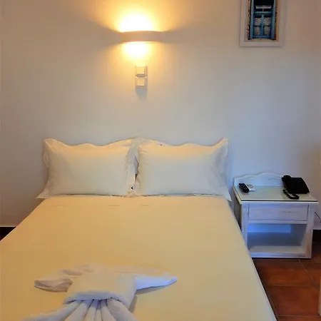 Aegeo מלון Folégandros